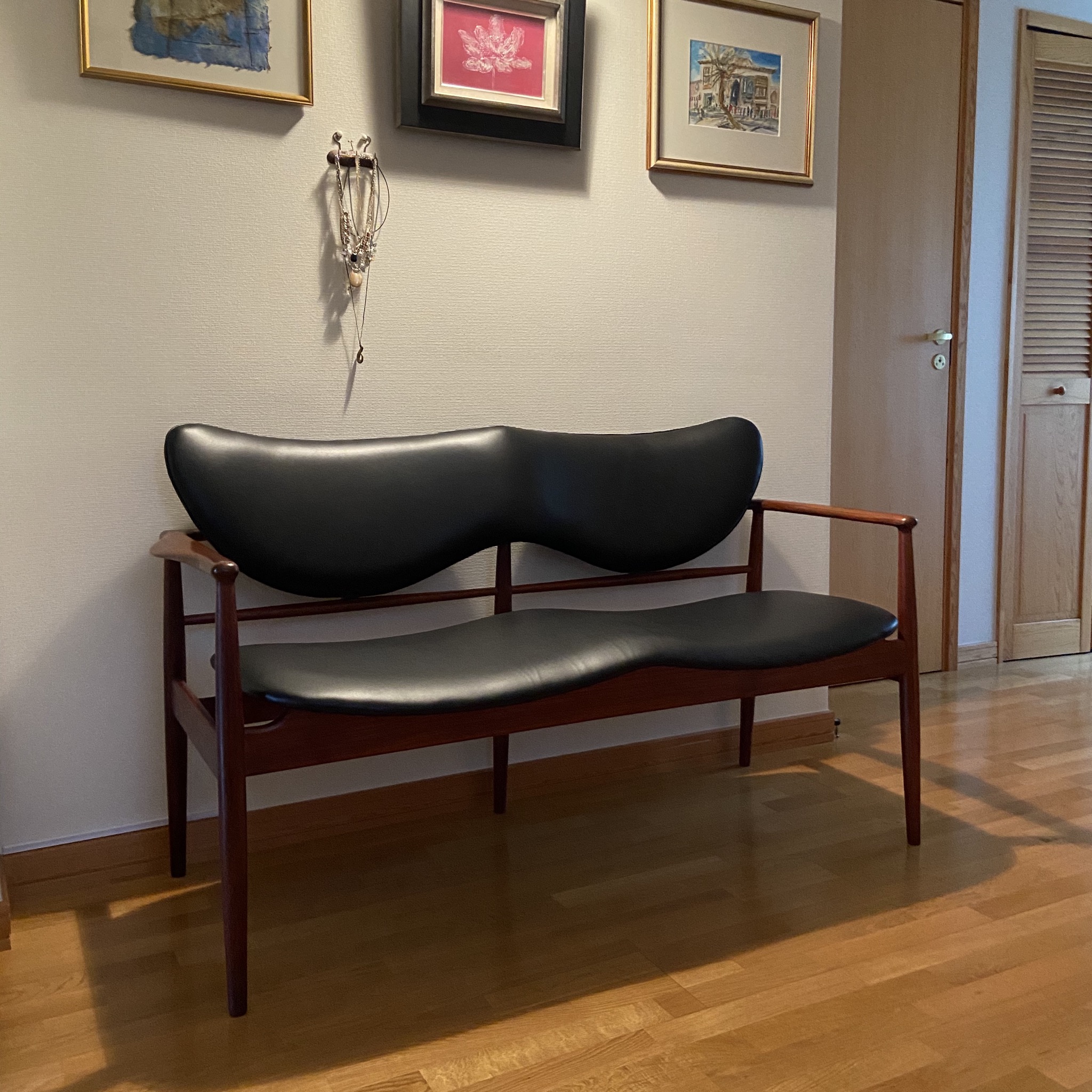 Finn Juhl(フィンユール) NV48 Settee 納品