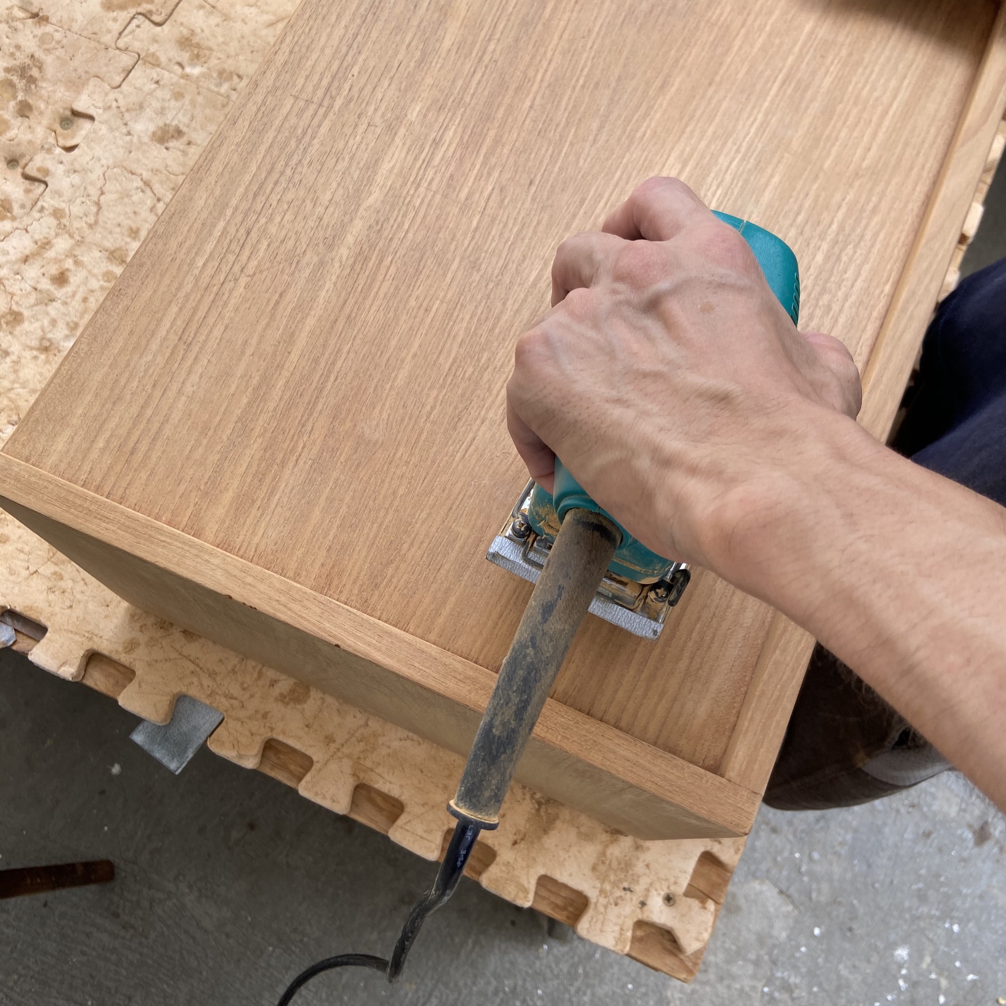 Hans J. Wegner（ウェグナー） RY430 ナイトテーブル　サンディング