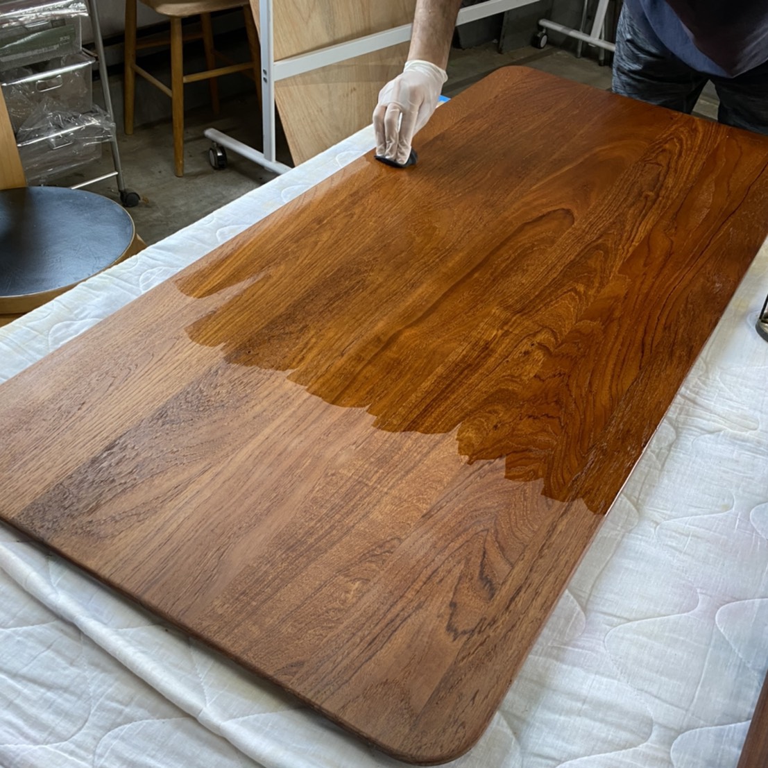 チーク×籐　コーヒーテーブル　塗装