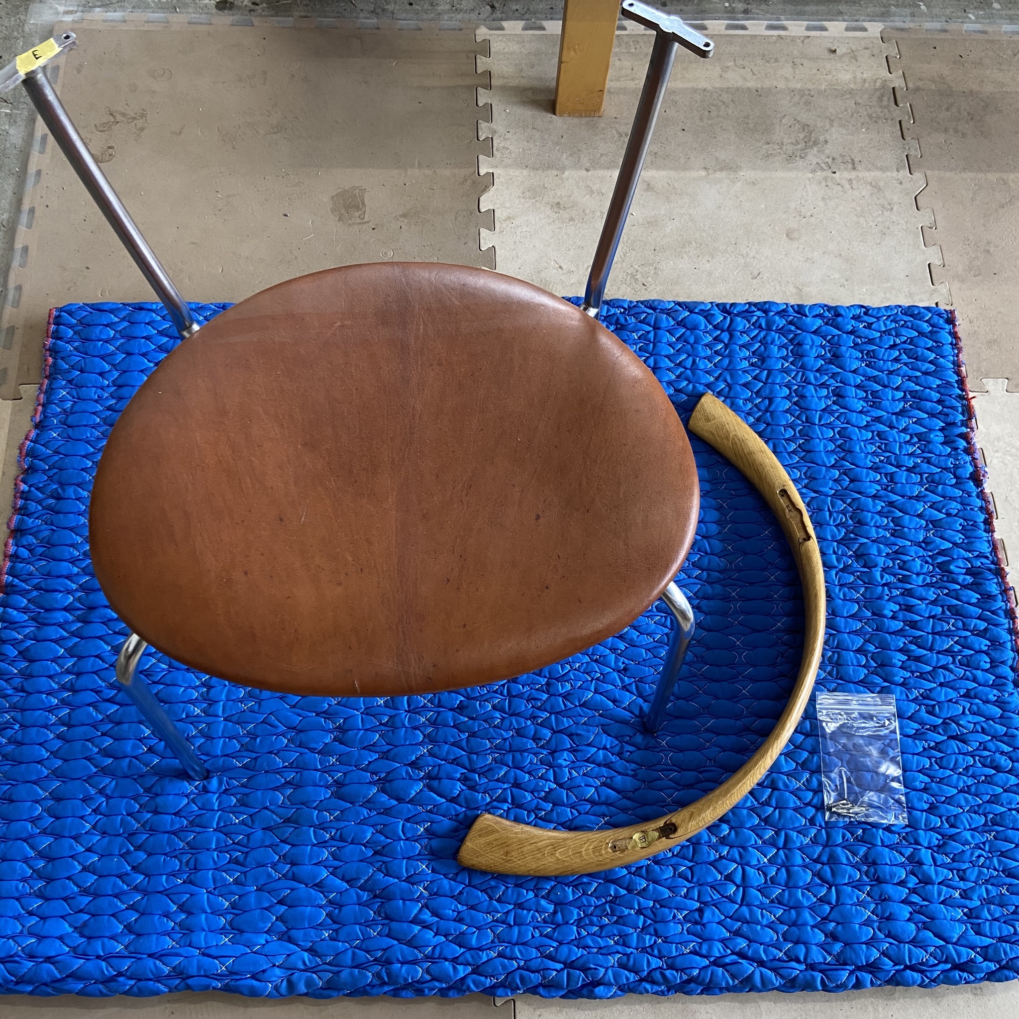 Hans J. Wegner（ウェグナー）  JH701 分解