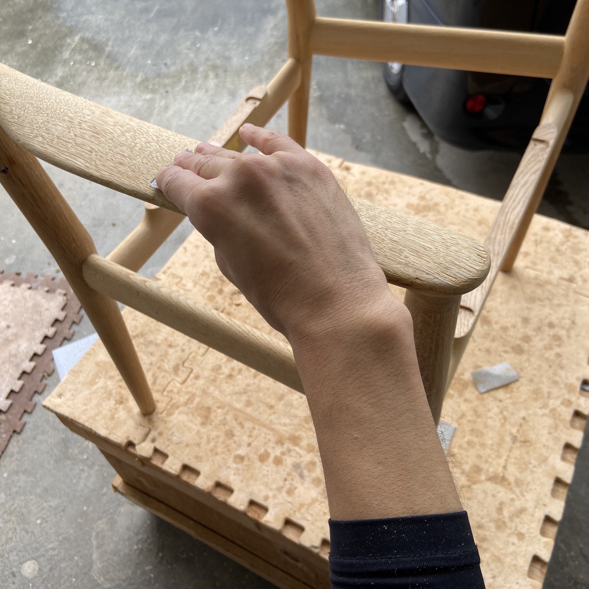 Hans J. Wegner（ウェグナー）　JH513 サンディング