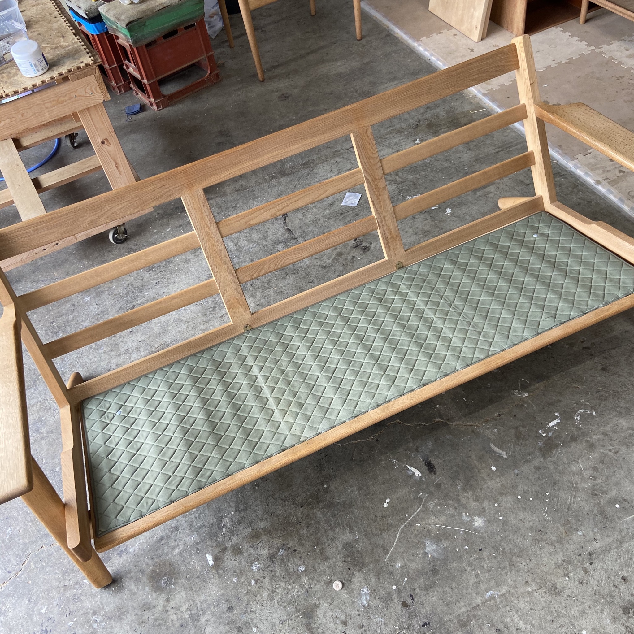 Hans J. Wegner（ウェグナー）　GE290 Sofa 座面外し