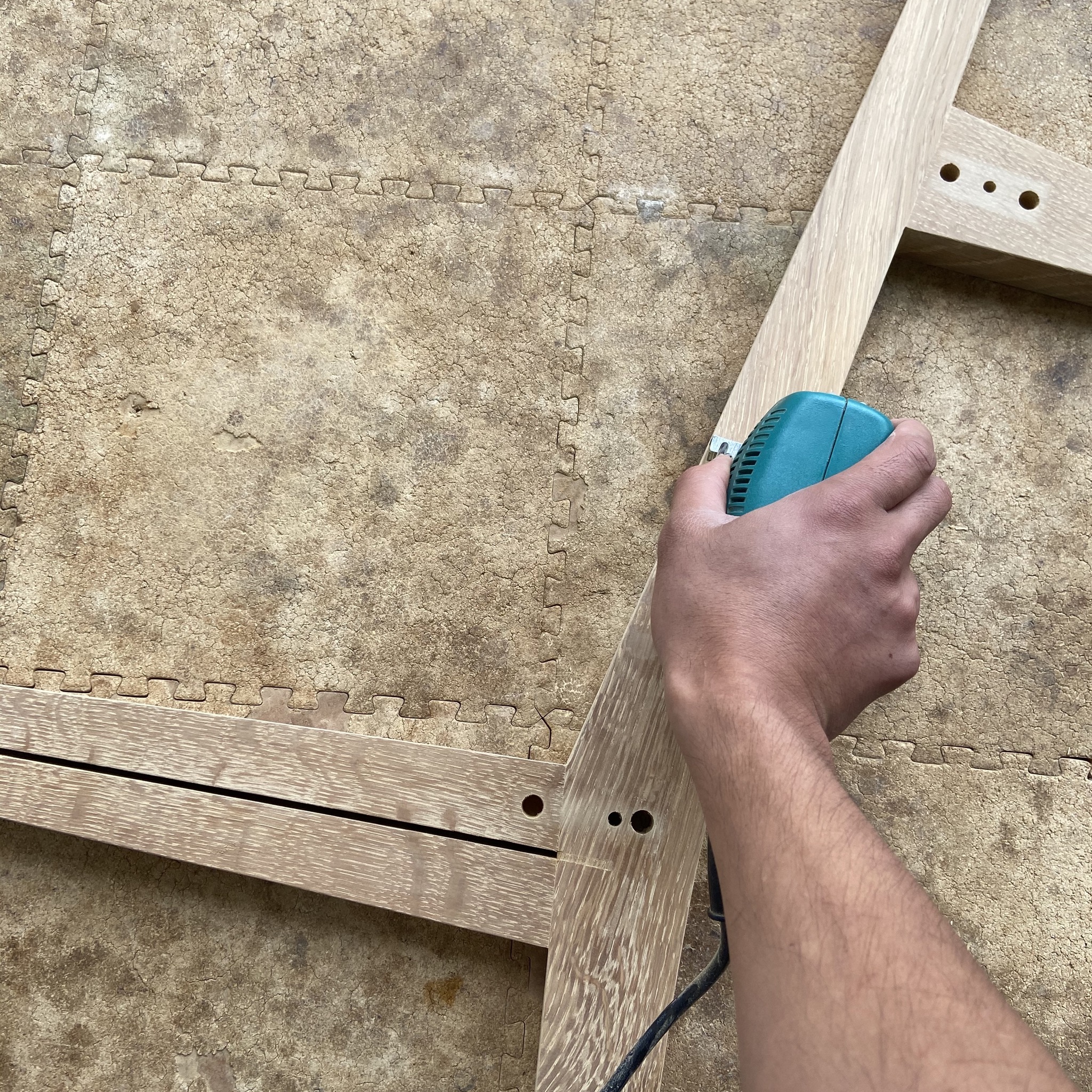 Hans J. Wegner（ウェグナー）　GE370 サンディング