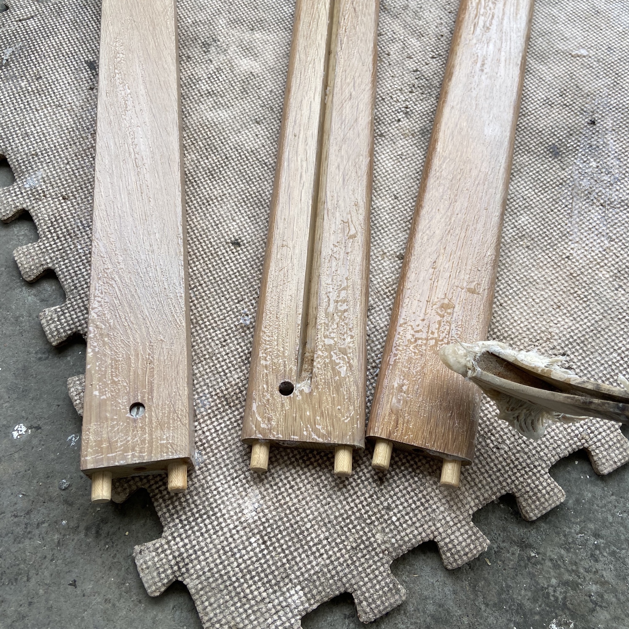 Hans J. Wegner（ウェグナー）　GE370 剥離