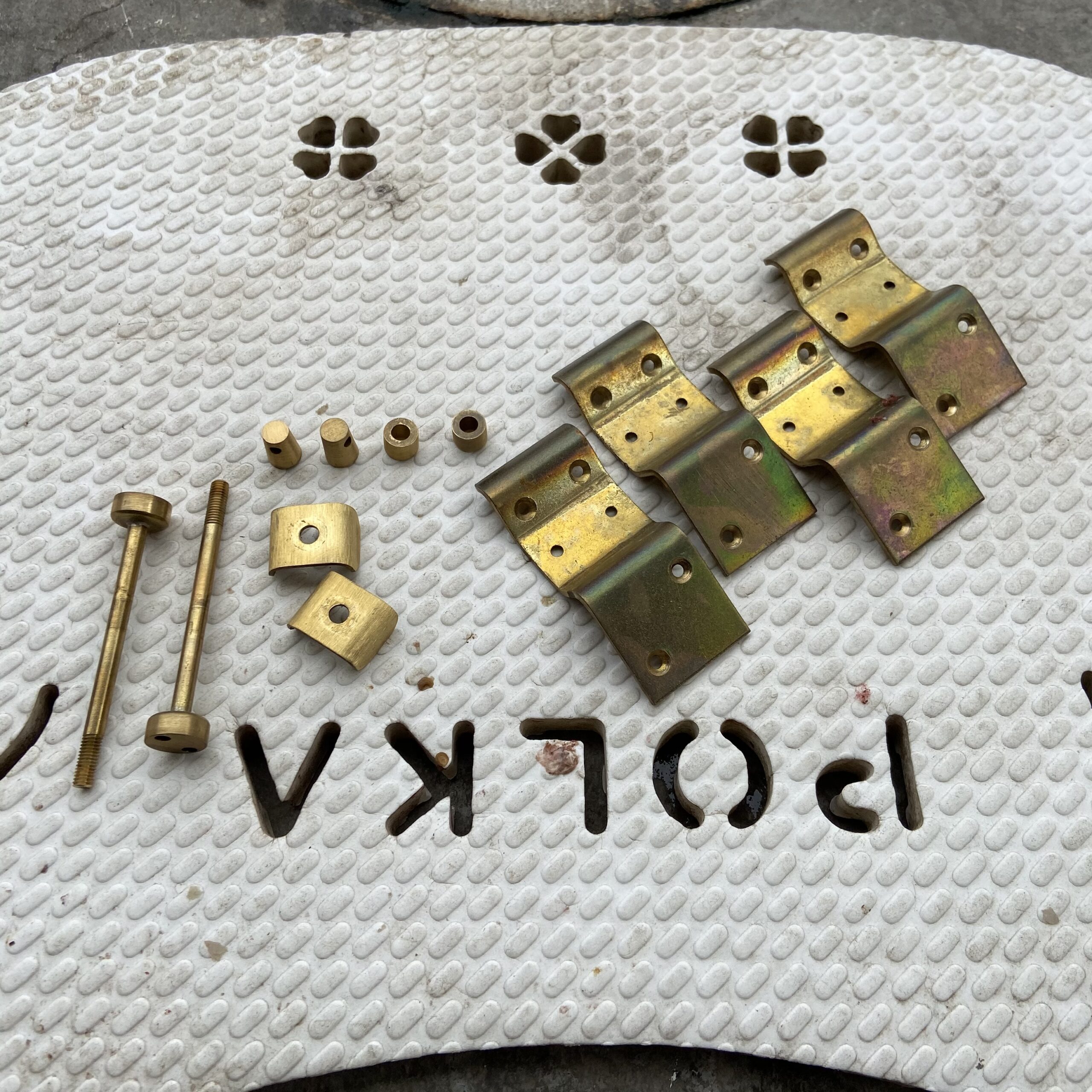 Hans J. Wegner（ウェグナー）　GE270 3-seater sofa　真鍮磨き